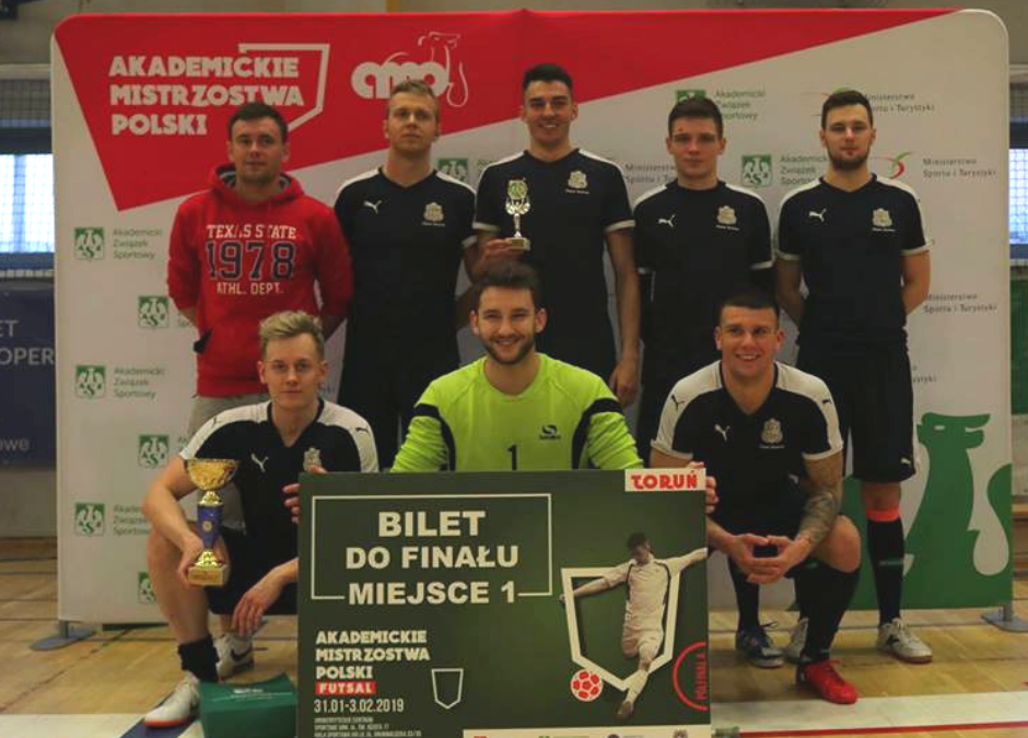 Sukces naszej drużyny w AMP w Futsalu!