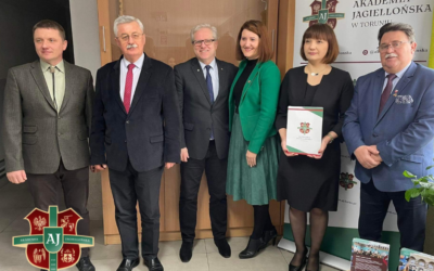 Podpisanie porozumienia między Zespołem Szkół nr 2 w Golubiu-Dobrzyniu a Akademią Jagiellońską